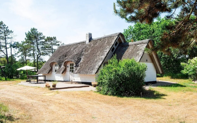 5 Person Holiday Home in Ringkobing-by Traum