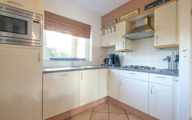 Charming Villa With Terrace Near Forest