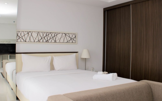 Comfort And Minimalist Studio At Azalea Suites Apartment – Guest Rooms – Cikarang