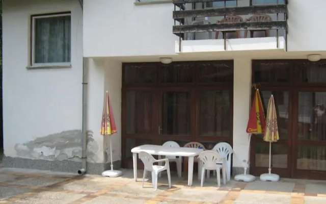 Holiday Village Zdravets