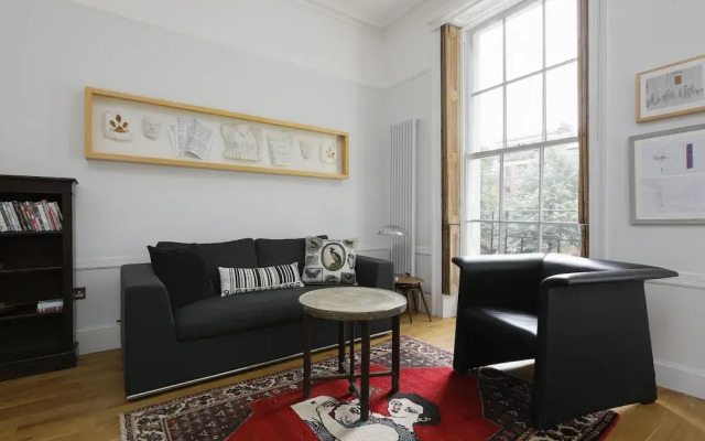 JOIVY Elegant 1-bed flat in Islington, sleeps 2
