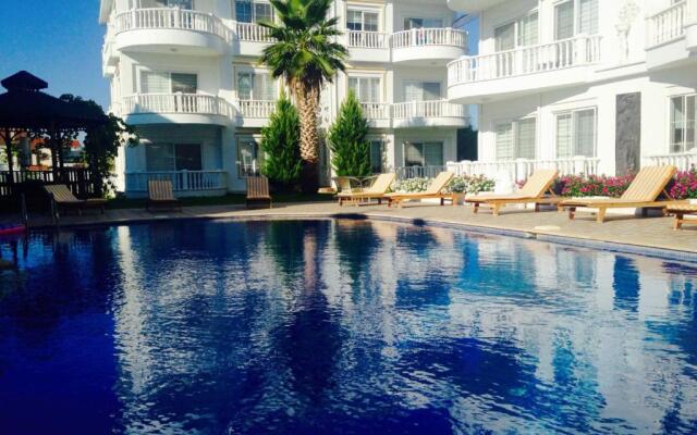 BELKA GOLF RESİDENCE apt8 / BELEK