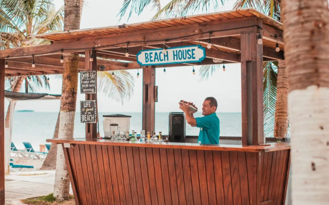 Hotel San Luis Beach House