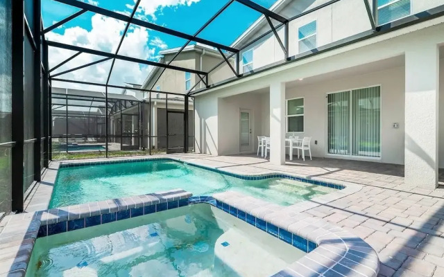 Tvpm 2858bd sl 8 Bedroom Home by RedAwning