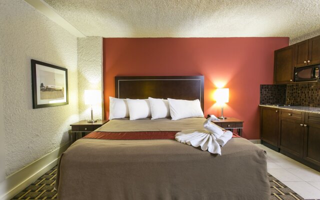 Ramada By Wyndham Edmonton Yellowhead Nw
