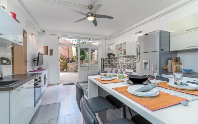 Beautiful Apartment in Bakar With Wifi and 1 Bedrooms