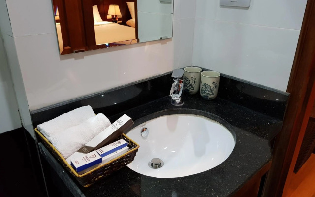 Camellia Hotel