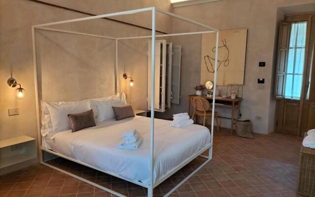 Badia Giulia Prestigious Historical B&B