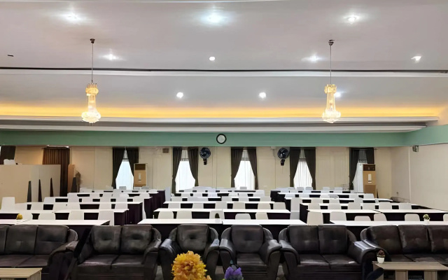 Hotel Grand Bydiel