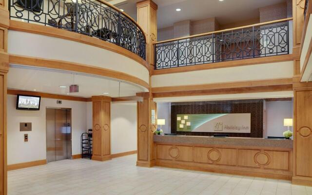 Holiday Inn Hotel & Suites Ottawa Kanata by IHG