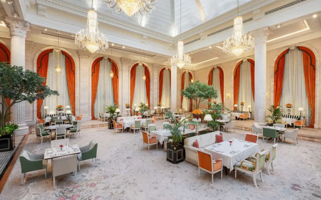 The Plaza Doha, LXR s & Resorts