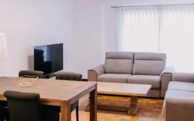 Puente De La Esperanza City Center