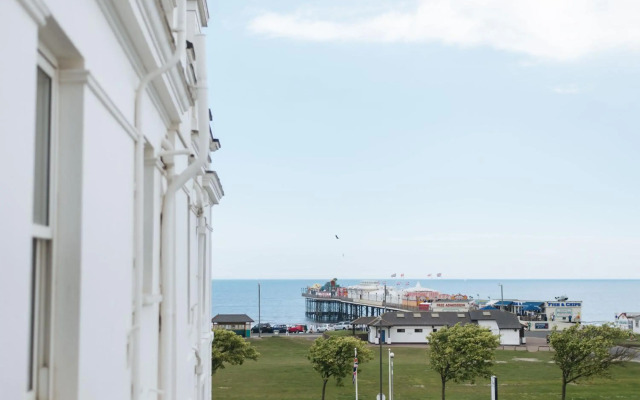The Palace Hotel & Spa