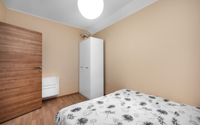 2 Bedroom Apartment Near Sibenik Krka Waterfalls