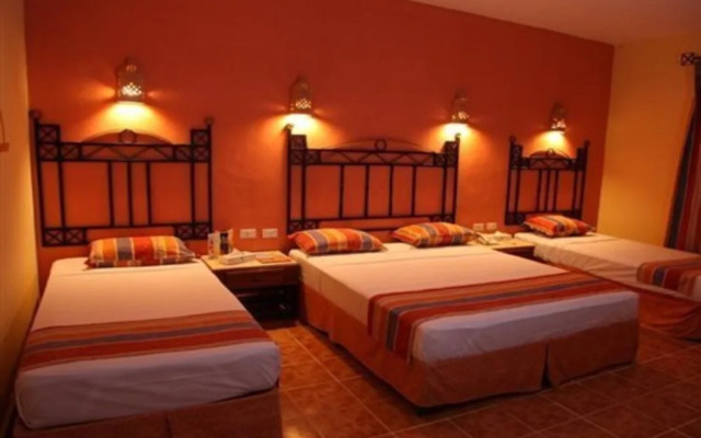 Protels Beach Club & SPA