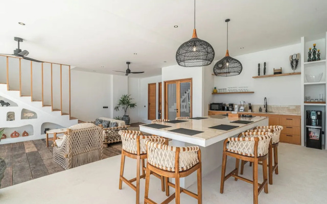 La Villa Ceningan by K-Club