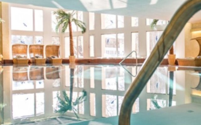 Quadratscha Hotel