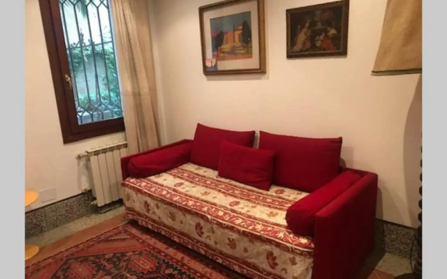 Appartamento tipico con corte privata