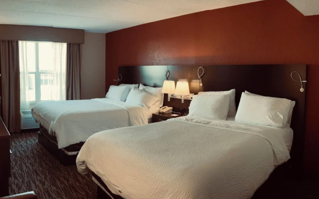 Pearl Street Hotel & Suites