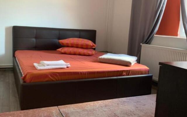 Apartament Elenys