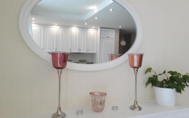 Newburg Apartments Kasprzaka