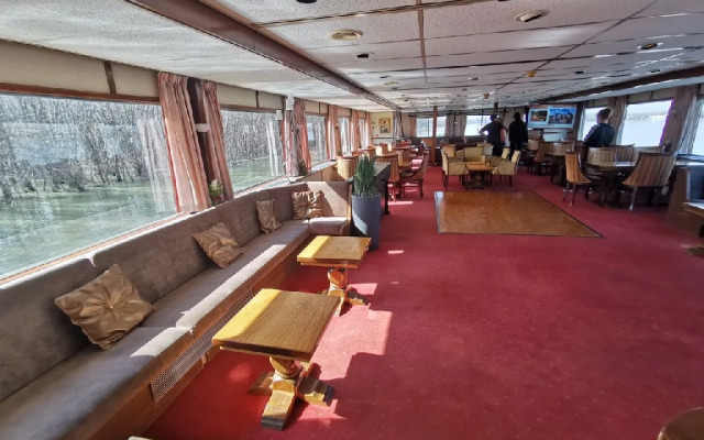 MS DIANA - Nava de croaziera pe Dunare