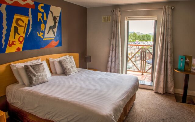 East Village Hotel