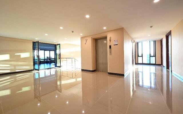 L2 Hotel (SHA Extra Plus)
