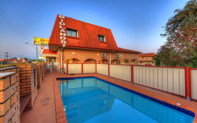Midlands Motel