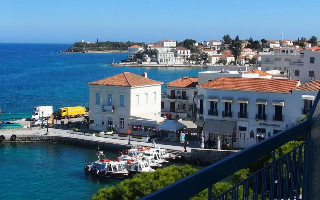 Star Hotel
