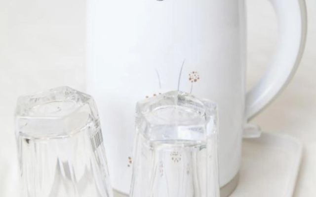 Xingyue Express Hotel (Xinxing Street Subway Station)