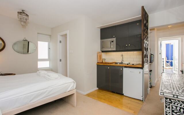 Studio Flat Near Portobello Road