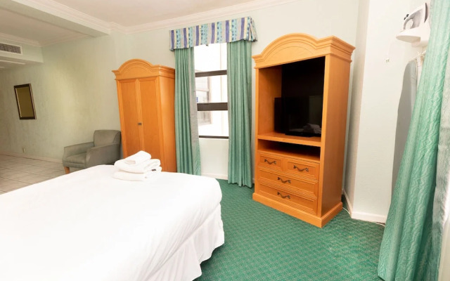 650 Studio Apartment Hollywood Beach