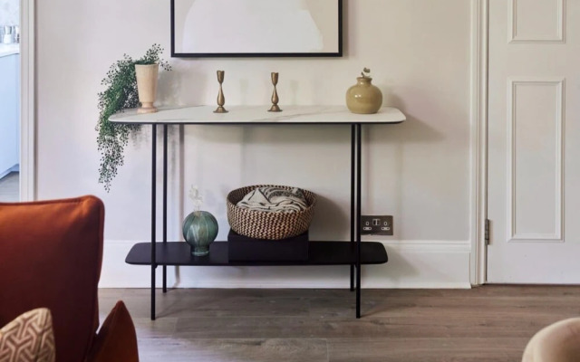 The St Johns Wood Sanctuary - Glamorous 2bdr Flat