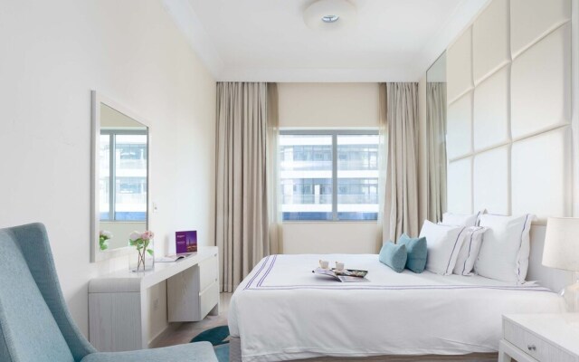 Dream Inn - Damac Mall Street