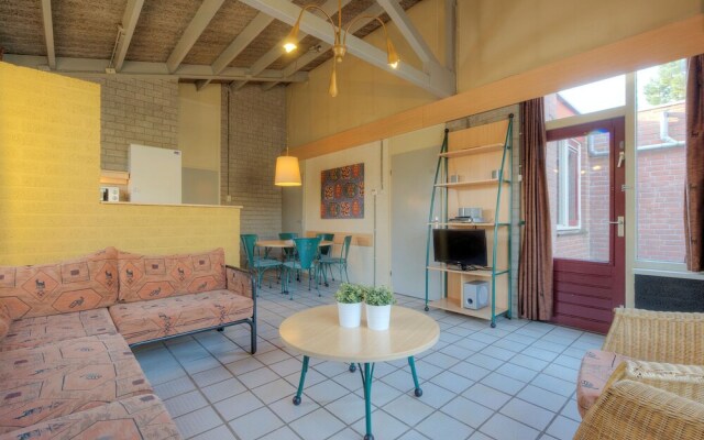Well Furnished Bungalow With Microwave Near a Nature Reserve