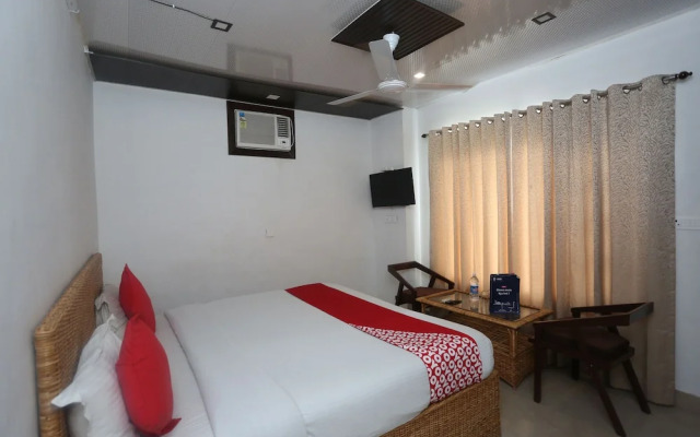 OYO 17290 The Tigers Pug Mark Resort