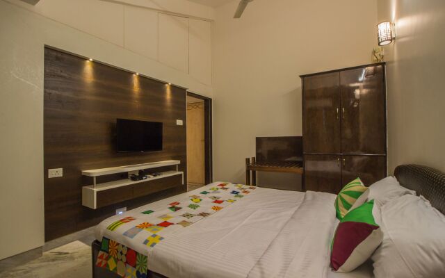 OYO 11568 Home Duplex Studio Calangute