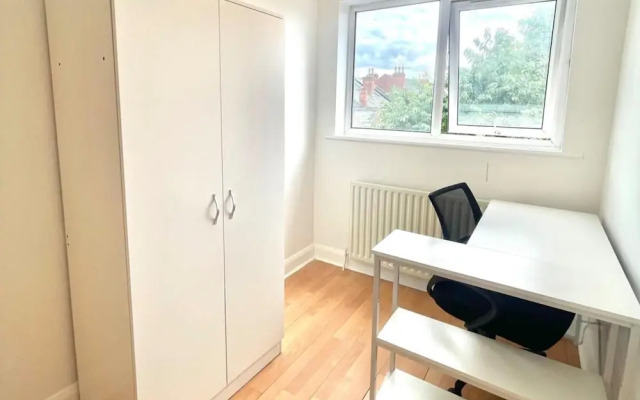 Sherwood Hideaway Retreat