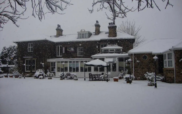 Dimple Well Lodge Hotel