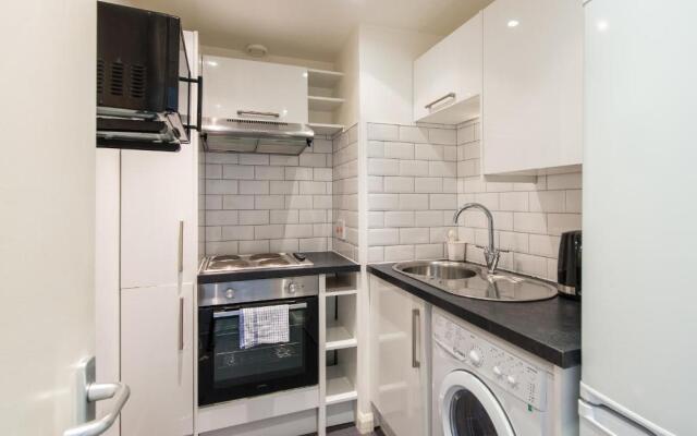 Downtown and central 1 bed in Edinburgh, sleeps 4