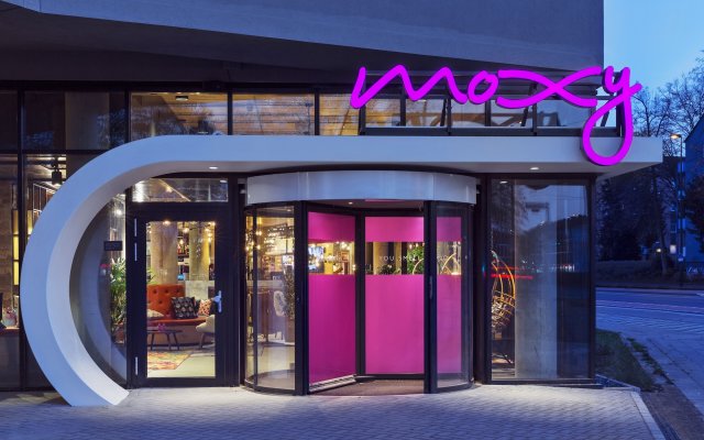 Moxy Frankfurt Airport Kelsterbach