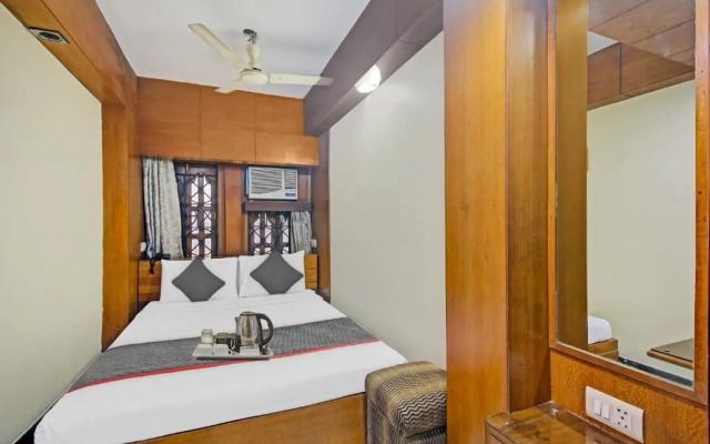 OYO Townhouse 92944 Hotel Pan Asia International