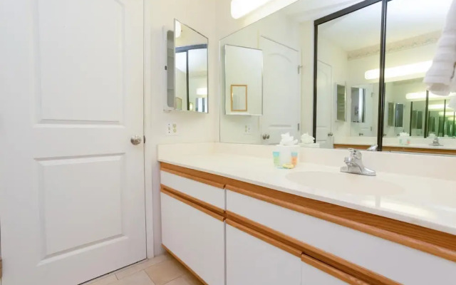 Hale Kamaole #203 - 2 Br Condo