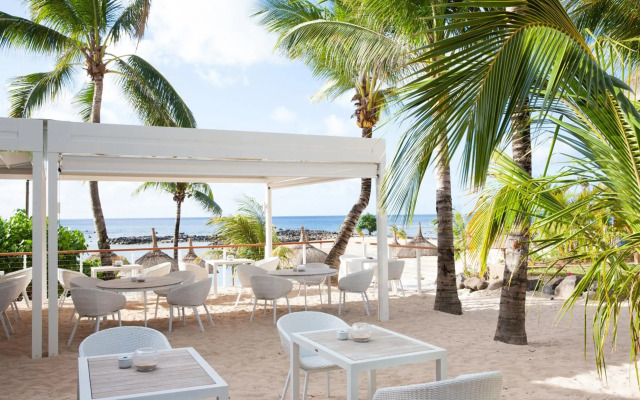 Veranda Pointe Aux Biches Hotel