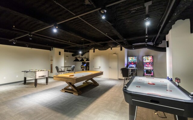 Modern Condo in Downtown New Orleans