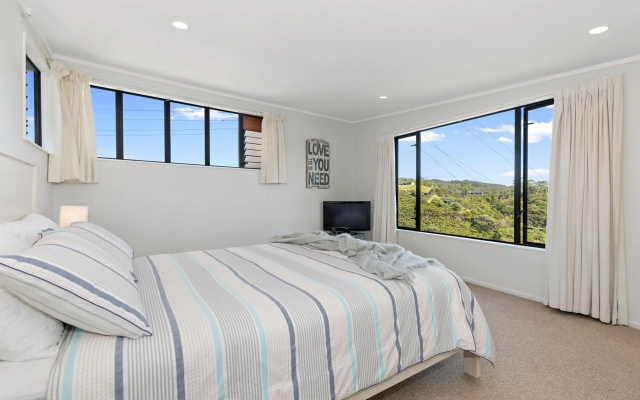 Marina Views - Tutukaka Holiday Home