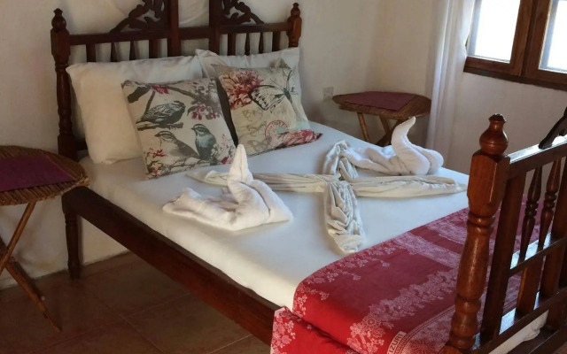 Bliss Beach Lodge