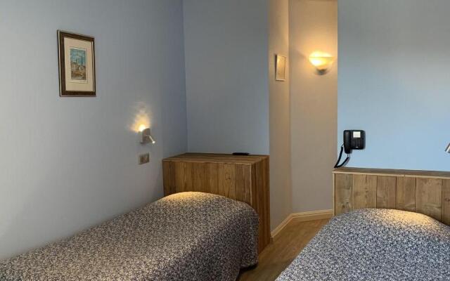 Hotel Dontenville