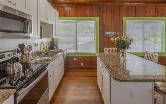 Twins Inn & Apartments